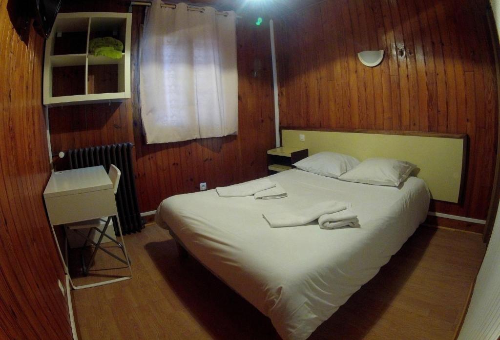Auberge Restaurant Du Virage Chamrousse Room photo
